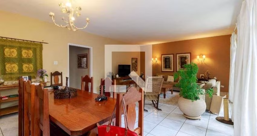 Casa à Venda - Brooklin, 3 Quartos,  320 m2