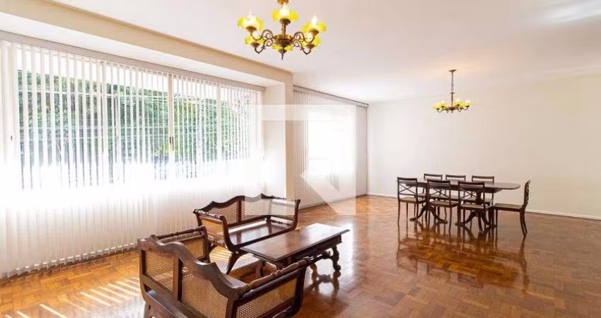 Apartamento à Venda - Bela Vista, 3 Quartos,  309 m2
