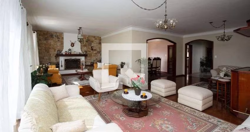 Casa à Venda - Interlagos, 2 Quartos,  540 m2