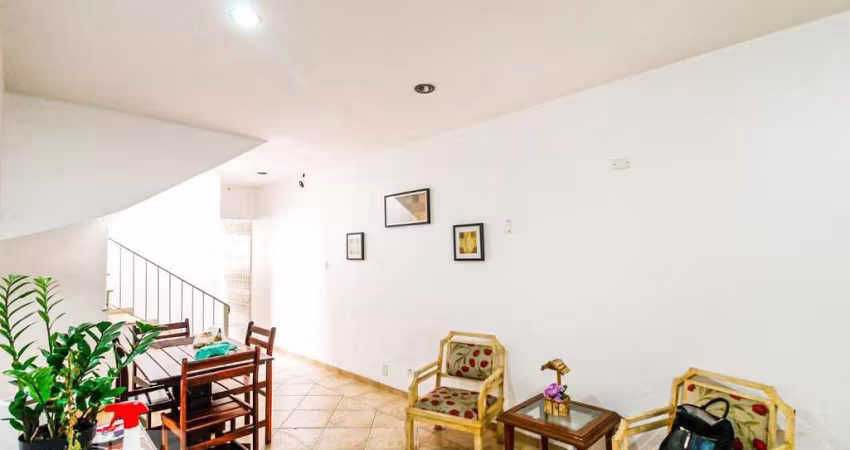 Casa à Venda - Campo Belo, 3 Quartos,  150 m2