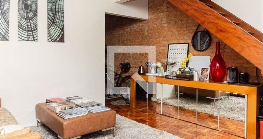 Casa à Venda - Vila Olímpia, 3 Quartos,  180 m2