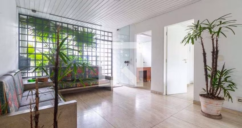 Casa à Venda - Pinheiros, 1 Quarto,  94 m2