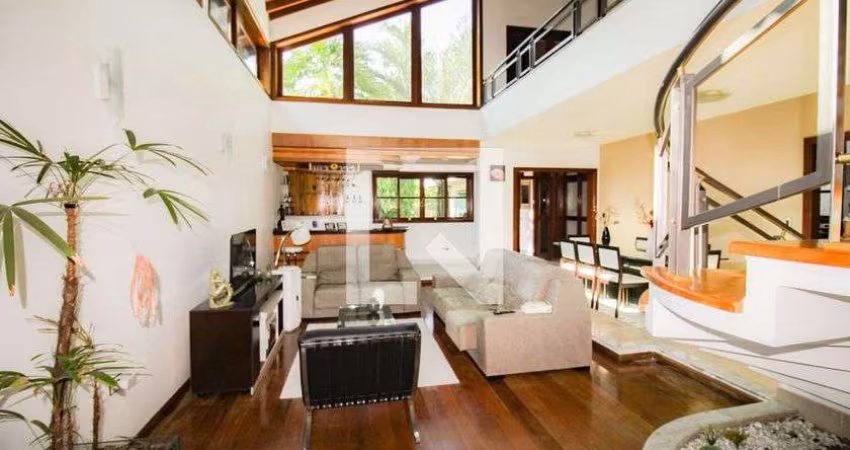 Casa à Venda - Interlagos, 4 Quartos,  350 m2