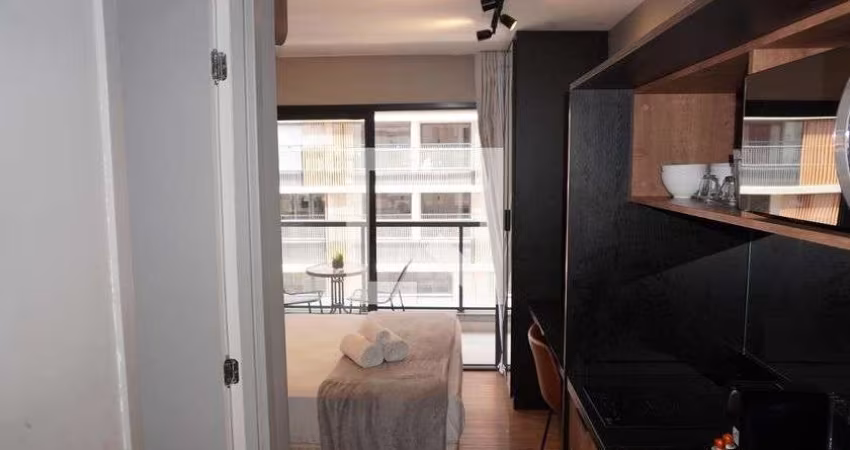 Apartamento à Venda - Paraíso, 1 Quarto,  21 m2