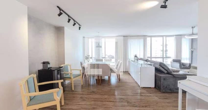 Apartamento à Venda - Bela Vista, 3 Quartos,  154 m2