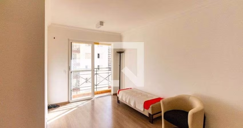 Apartamento à Venda - Aclimação, 3 Quartos,  67 m2