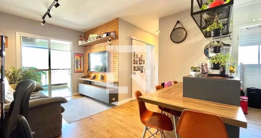 Apartamento à Venda - Saúde, 2 Quartos,  65 m2