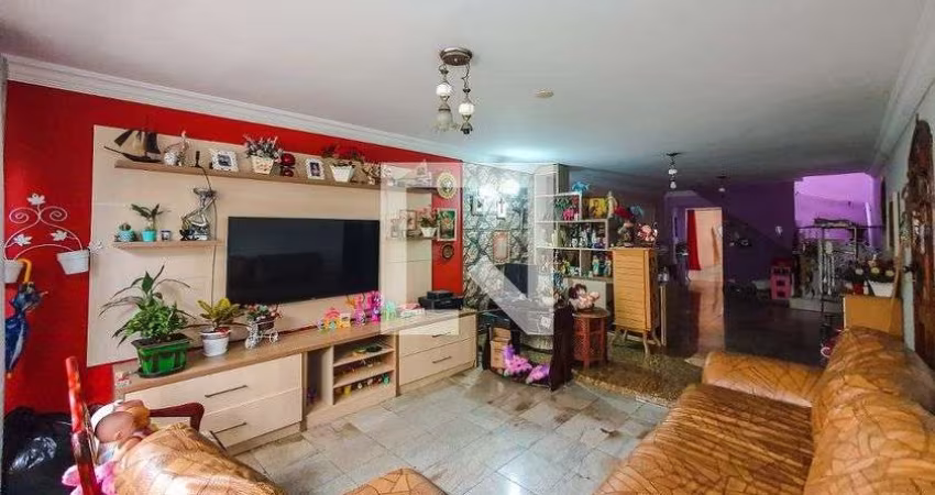 Casa à Venda - Ipiranga, 3 Quartos,  125 m2