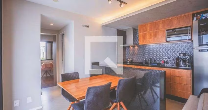 Apartamento à Venda - Saúde, 2 Quartos,  61 m2