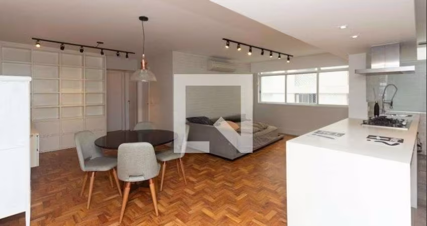 Apartamento à Venda - Itaim Bibi, 2 Quartos,  102 m2