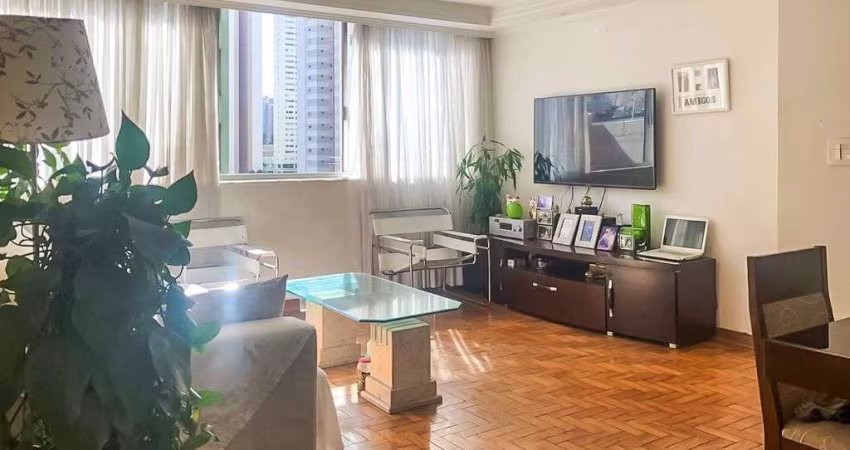 Apartamento à Venda - Aclimação, 2 Quartos,  115 m2