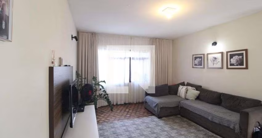 Casa à Venda - Jardim Marajoara , 3 Quartos,  136 m2