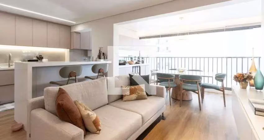 Apartamento à Venda - Vila Pompéia, 2 Quartos,  79 m2