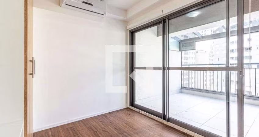 Apartamento à Venda - Moema, 1 Quarto,  33 m2