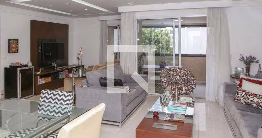 Apartamento à Venda - Vila Pompéia, 3 Quartos,  135 m2