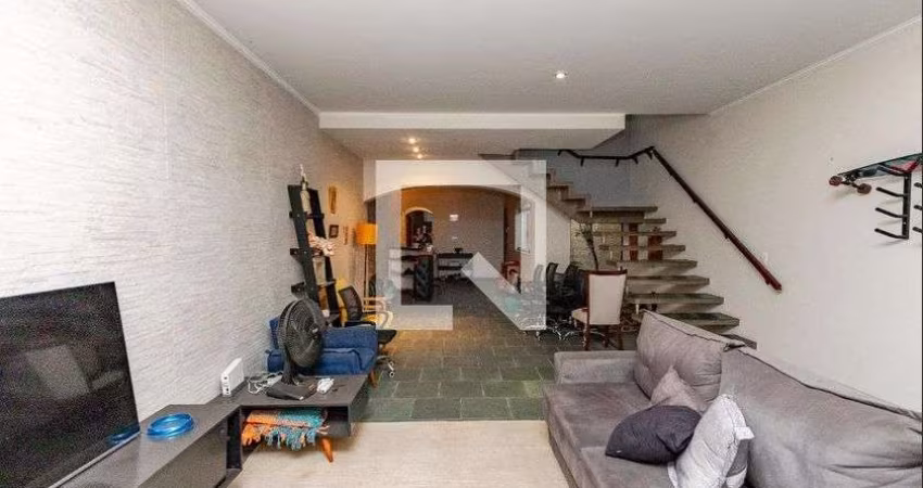 Casa à Venda - Campo Belo, 3 Quartos,  215 m2