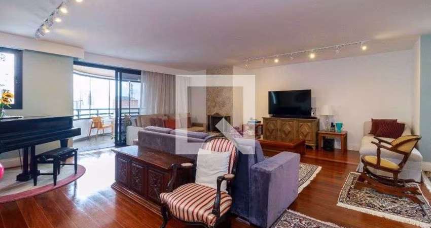Apartamento à Venda - Brooklin, 3 Quartos,  232 m2