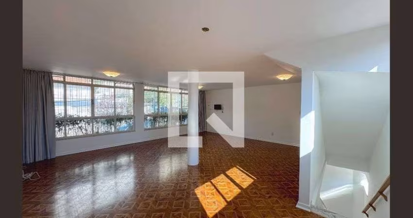 Casa à Venda - Perdizes, 3 Quartos,  205 m2