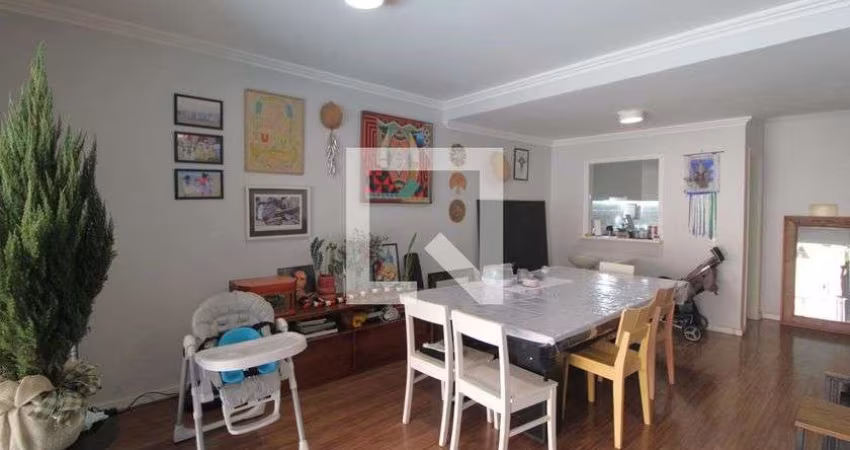Casa à Venda - Jardim Marajoara , 3 Quartos,  150 m2