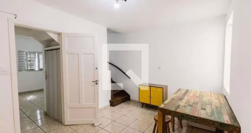 Casa à Venda - Vila Pompéia, 4 Quartos,  150 m2