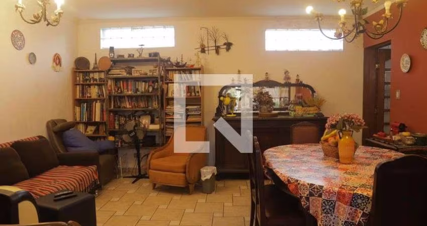 Casa à Venda - Vila Clementino, 3 Quartos,  124 m2