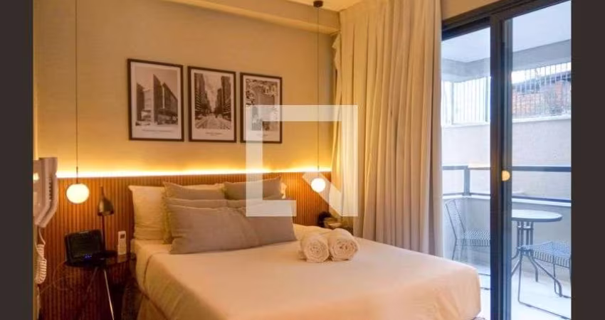 Apartamento à Venda - Paraíso, 1 Quarto,  26 m2