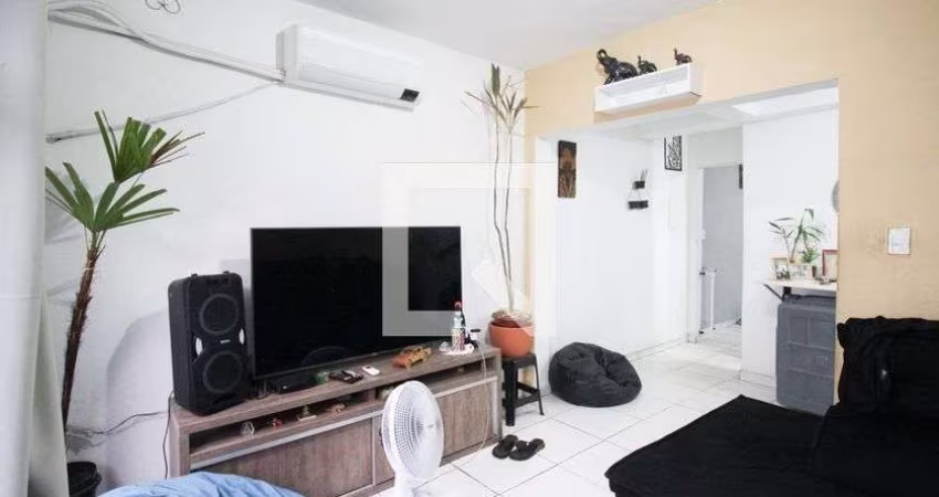 Casa à Venda - Vila Olímpia, 3 Quartos,  110 m2