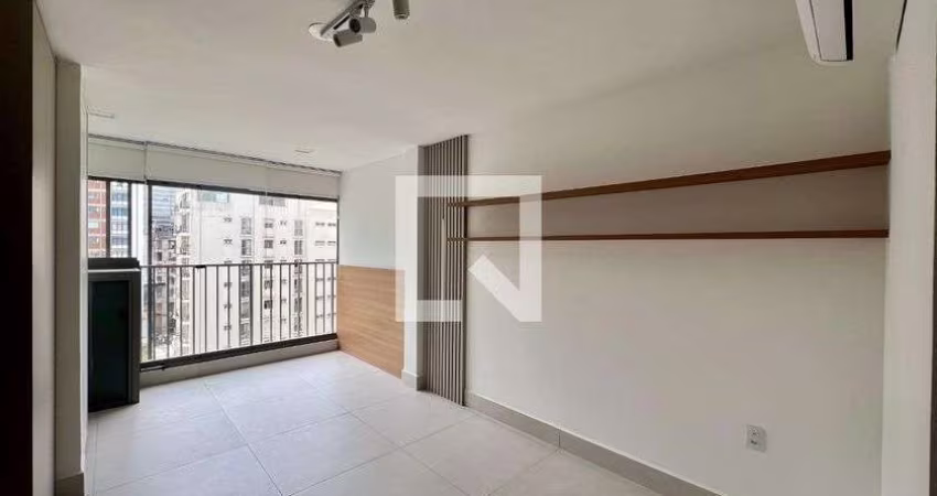 Apartamento à Venda - Paraíso, 1 Quarto,  28 m2