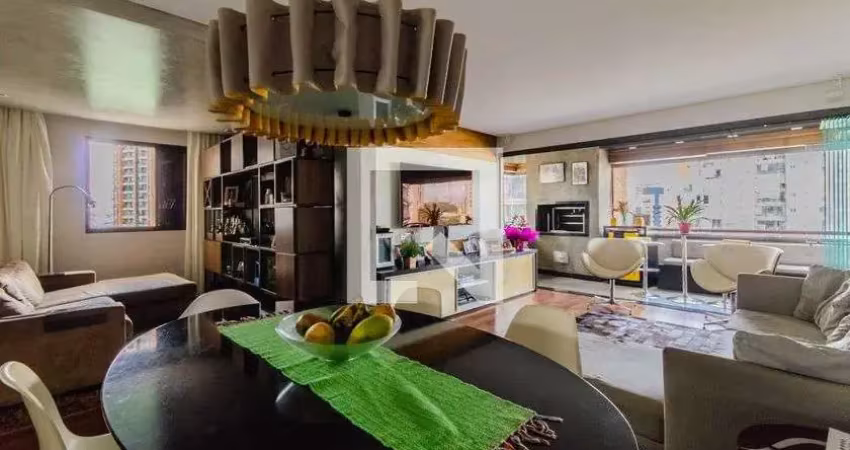 Apartamento à Venda - Vila Mariana, 2 Quartos,  110 m2