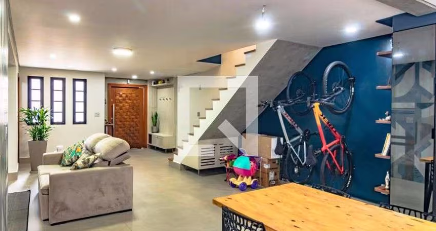 Casa à Venda - Planalto Paulista, 3 Quartos,  141 m2