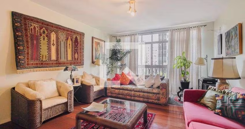 Apartamento à Venda - Jardim Paulista, 3 Quartos,  130 m2