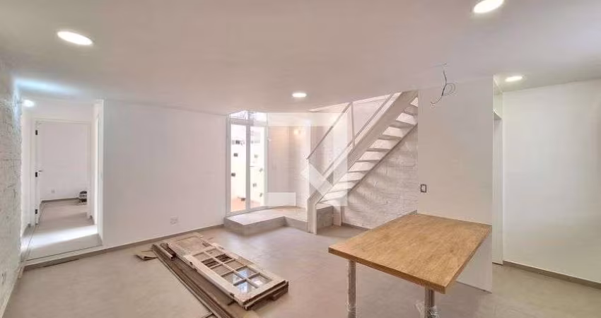 Casa à Venda - Vila Pompéia, 2 Quartos,  65 m2