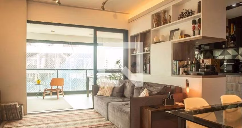 Apartamento à Venda - Chácara Inglesa, 3 Quartos,  108 m2