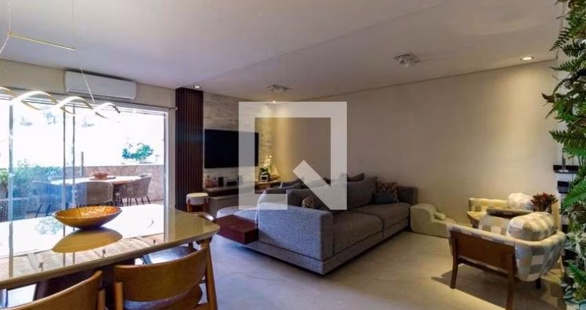 Casa à Venda - Portal do Morumbi, 3 Quartos,  230 m2