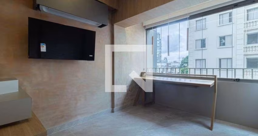 Apartamento à Venda - Vila Nova Conceição, 1 Quarto,  33 m2