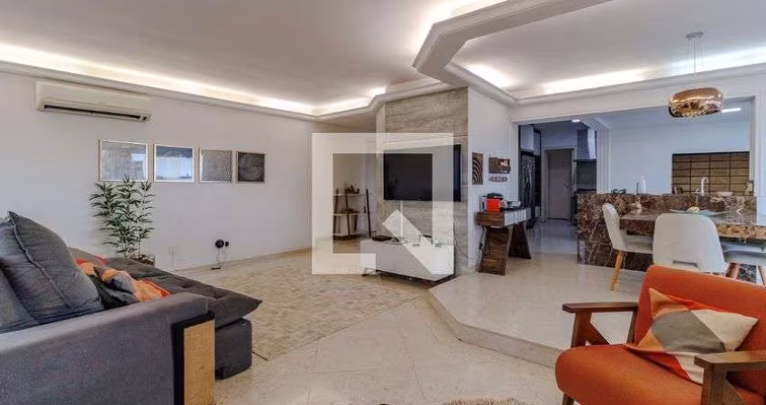 Apartamento à Venda - Portal do Morumbi, 3 Quartos,  220 m2