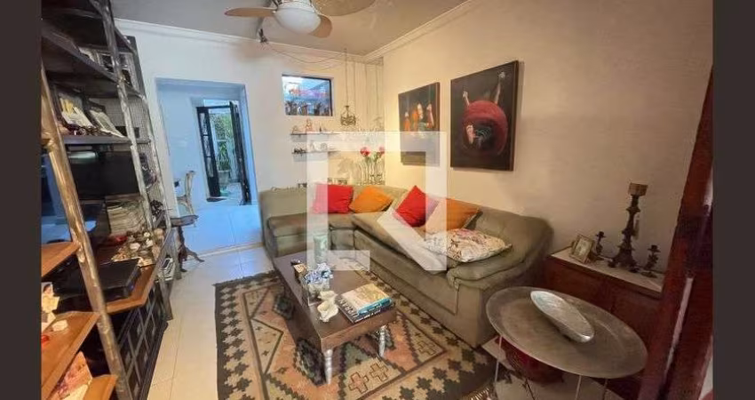 Casa à Venda - Paraíso, 4 Quartos,  160 m2
