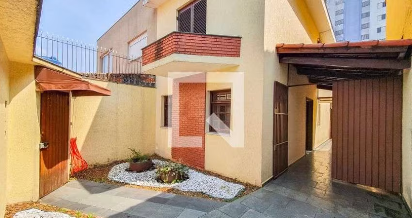 Casa à Venda - Bosque da Saúde, 3 Quartos,  156 m2