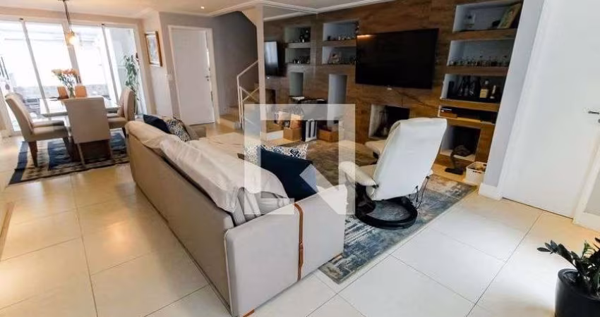 Casa à Venda - Vila Andrade, 4 Quartos,  230 m2