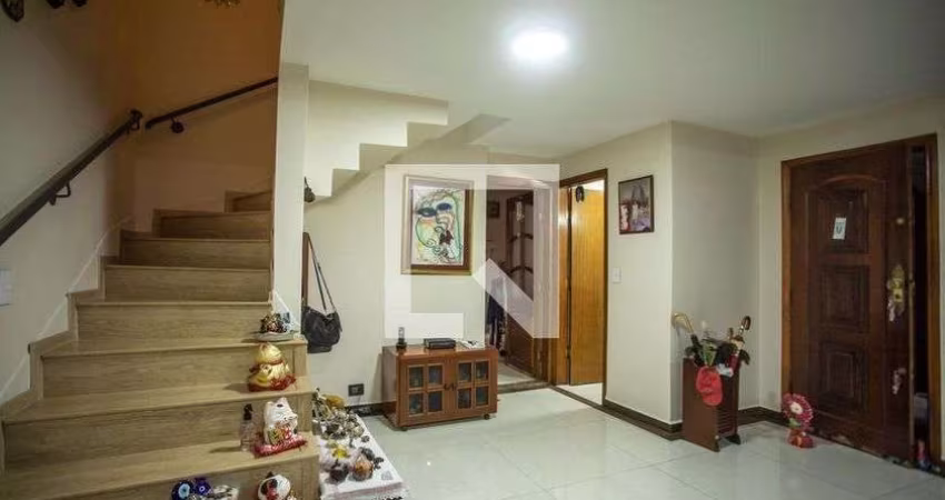 Casa à Venda - Chácara Inglesa, 1 Quarto,  250 m2