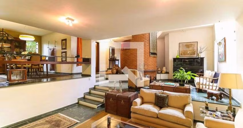 Casa à Venda - Morumbi, 4 Quartos,  300 m2