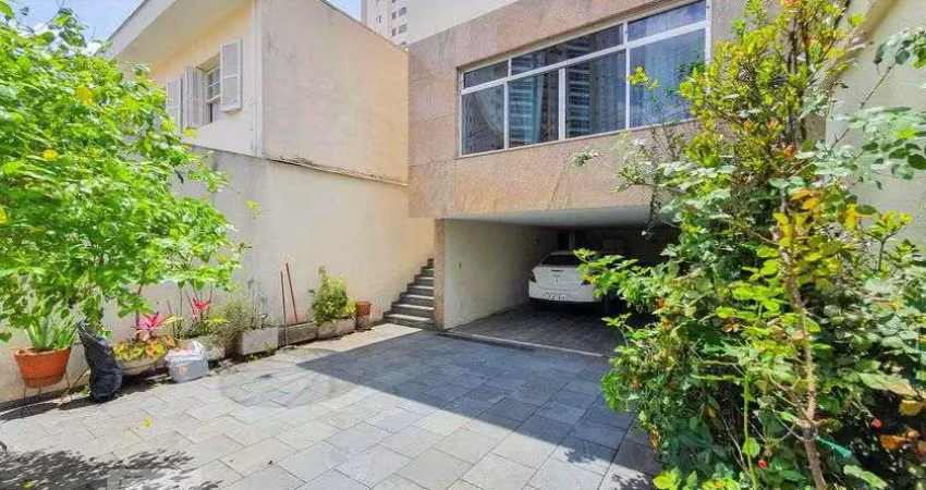 Casa à Venda - Bosque da Saúde, 4 Quartos,  220 m2