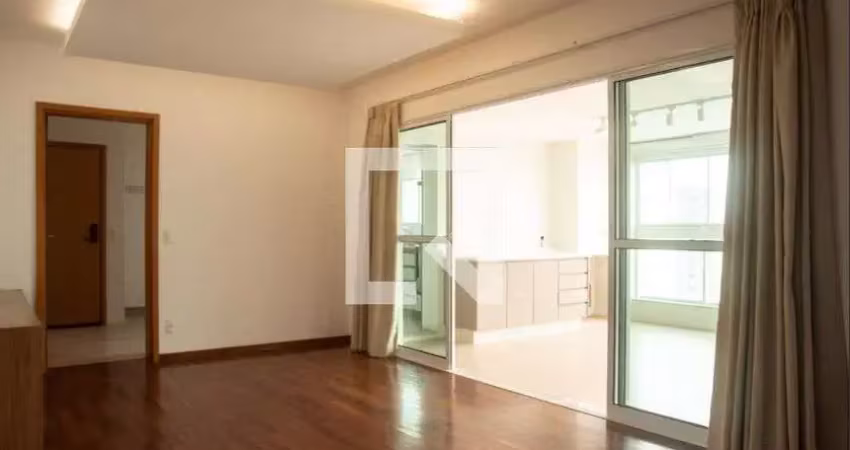 Apartamento à Venda - Saúde, 4 Quartos,  132 m2