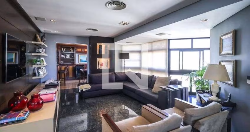Apartamento à Venda - Aclimação, 3 Quartos,  360 m2