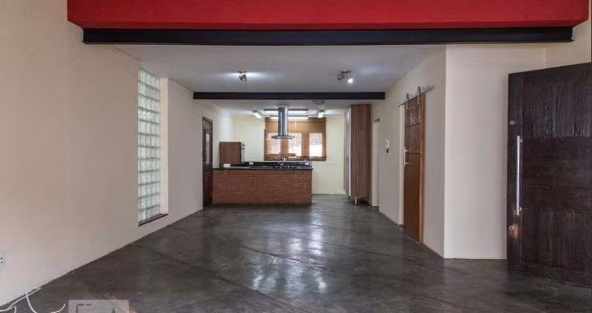 Casa à Venda - Bosque da Saúde, 2 Quartos,  150 m2