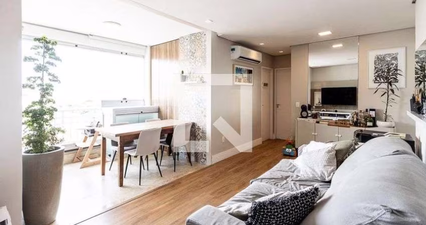 Apartamento à Venda - Vila Pompéia, 2 Quartos,  62 m2