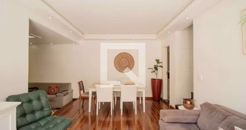 Casa à Venda - Planalto Paulista, 3 Quartos,  240 m2