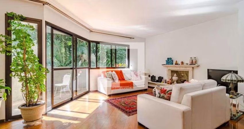Apartamento à Venda - Paraíso, 3 Quartos,  170 m2
