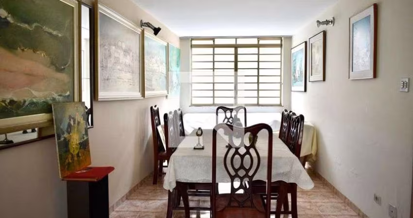 Casa à Venda - Chácara Inglesa, 4 Quartos,  120 m2