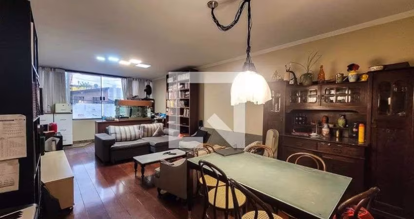 Casa à Venda - Ipiranga, 3 Quartos,  210 m2